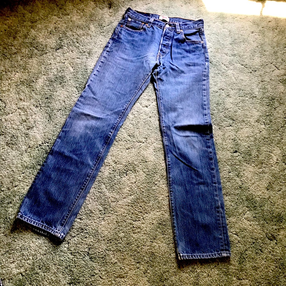 Vintage Levi’s 501 Straight Leg High Rise Jeans
